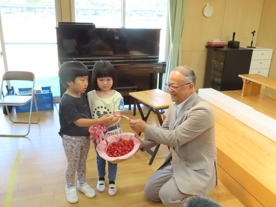 プレゼント事業