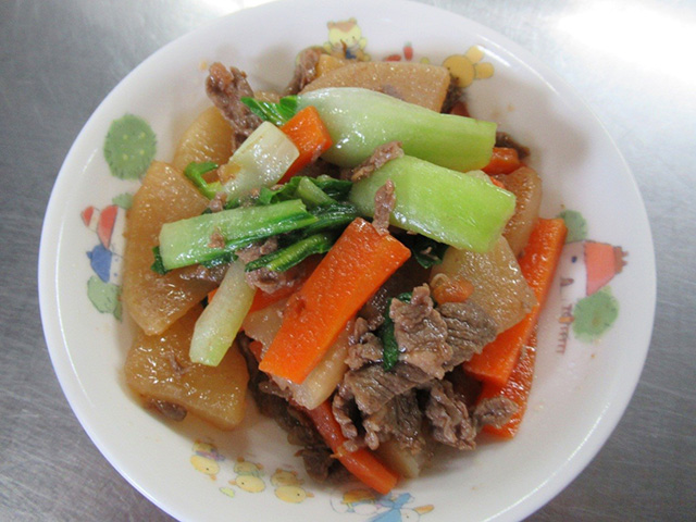 牛肉と大根のオイスターソース煮