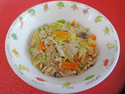 豚肉とキャベツの胡麻炒め